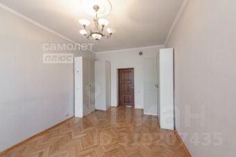 2-комн.кв., 76 м², этаж 2
