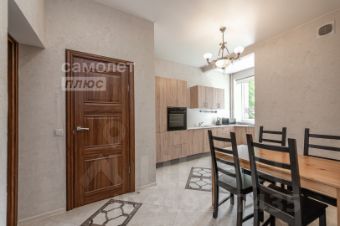 2-комн.кв., 76 м², этаж 2