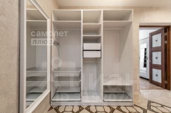 2-комн.кв., 76 м², этаж 2
