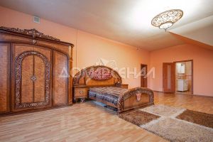 3-этаж. дом 442 м²