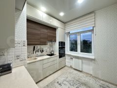 2-комн.кв., 63 м², этаж 4