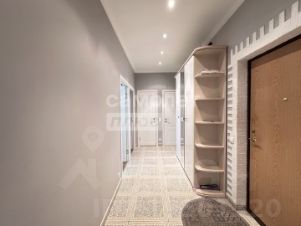2-комн.кв., 83 м², этаж 4