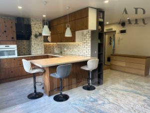 3-комн.кв., 64 м², этаж 4
