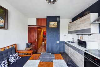 3-комн.кв., 75 м², этаж 2