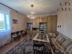 4-комн.кв., 89 м², этаж 4