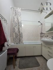 4-комн.кв., 89 м², этаж 4