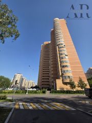 4-комн.кв., 89 м², этаж 4