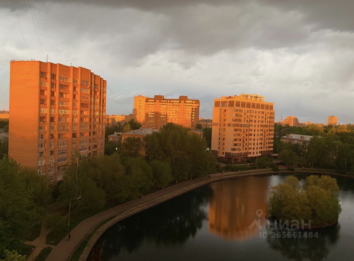 Снять квартиру-студию на улице Короленко в Москве на длительный срок,  аренда квартир-студий длительно на Циан. Найдено 3 объявления.