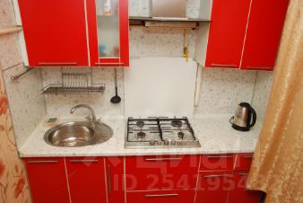 2-комн.кв., 49 м², этаж 2