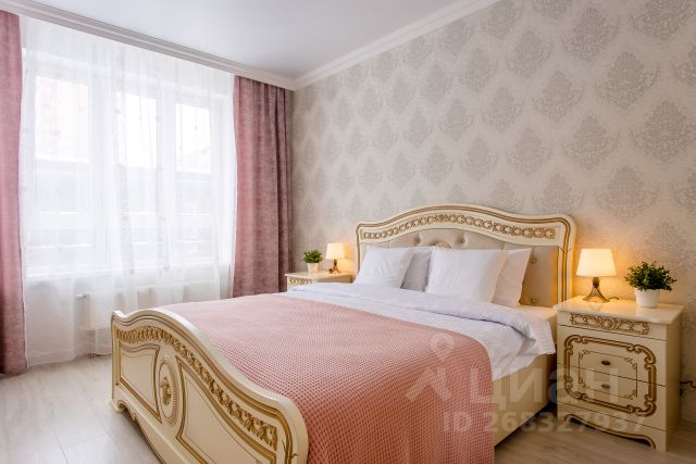 2-комн., 72 м², 3/17 этаж
