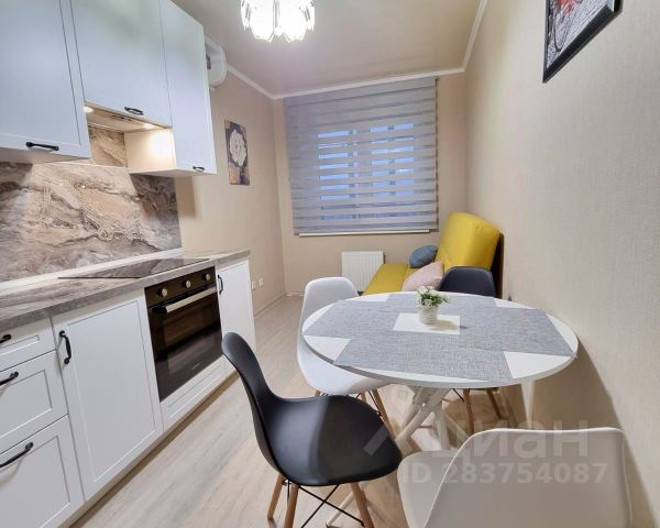 1-комн., 47 м², 12/23 этаж