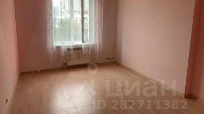 3-комн.кв., 145 м², этаж 3