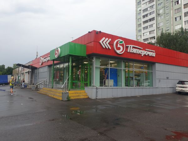 Торговый центр на Свободном проспекте, 1Б