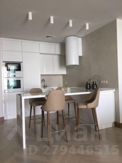 2-комн.апарт., 85 м², этаж 16