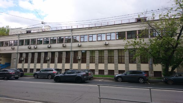 Офисное здание на ул. Заморёнова, 11
