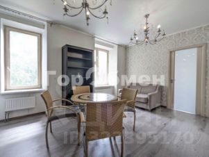 2-комн.кв., 50 м², этаж 3