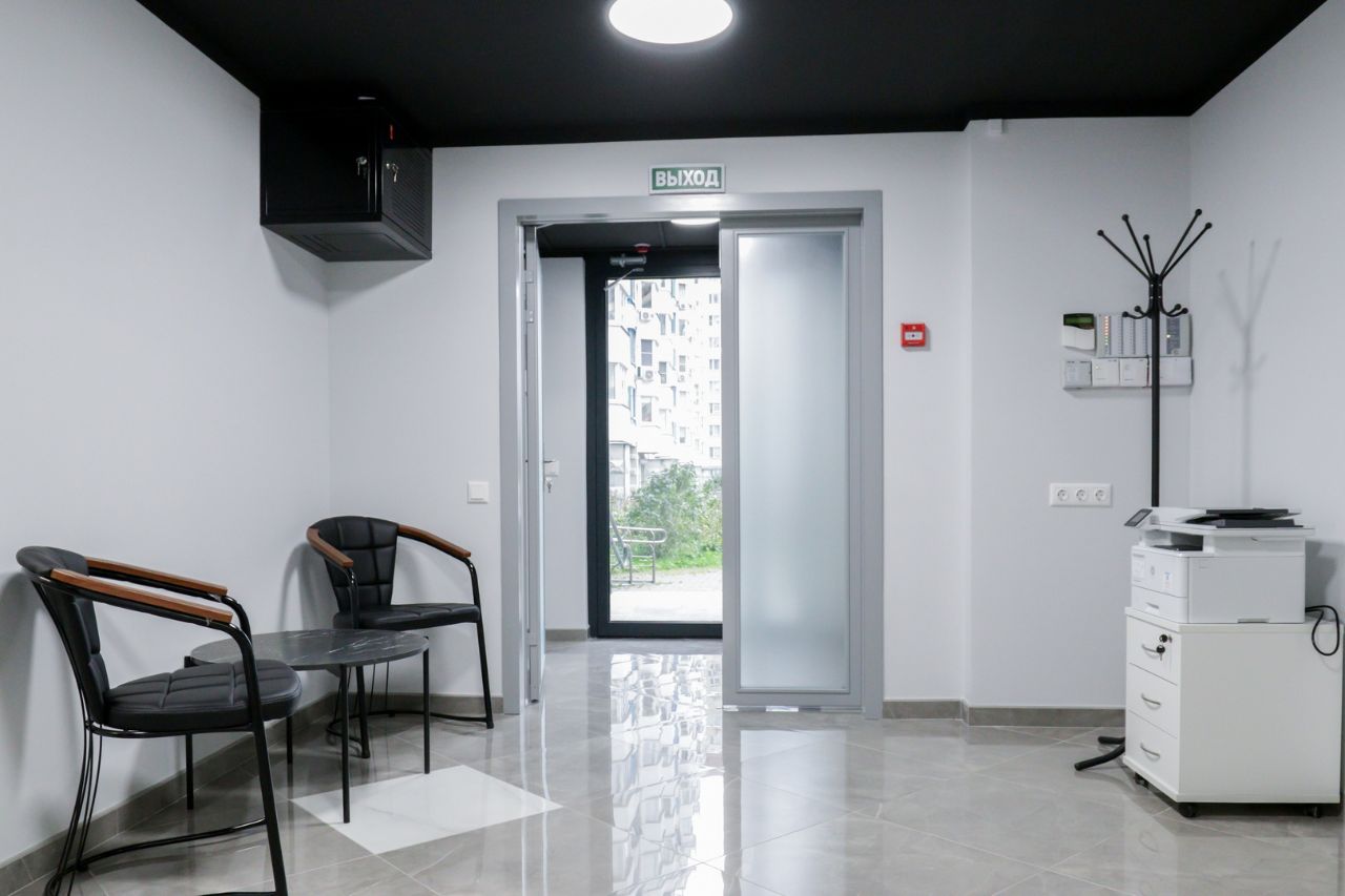 https://images.cdn-cian.ru/images/2649256555-6.jpg