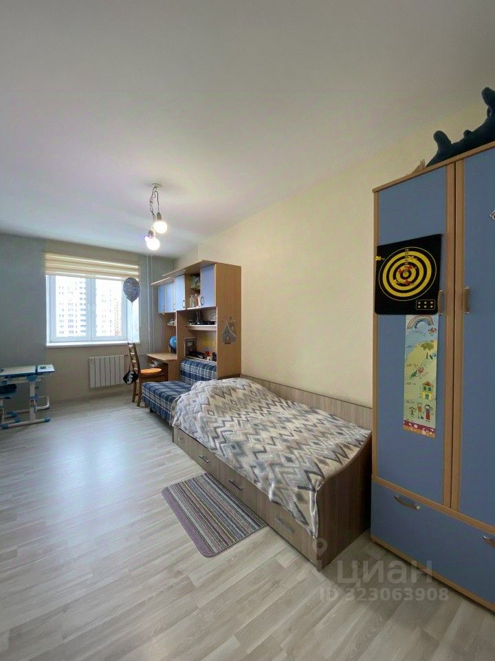 3-комн. кв., р-н Верх-Исетский, Екатеринбург