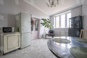 3-комн.кв., 77 м², этаж 6