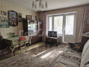 1-комн.кв., 35 м², этаж 3 1-комн.кв., 35 м², этаж 3