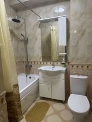 2-комн. кв 68 м2, 3/3 эт
