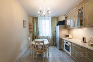 3-комн.кв., 80 м², этаж 4 3-комн.кв., 80 м², этаж 4