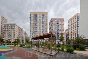 3-комн.кв., 80 м², этаж 4 3-комн.кв., 80 м², этаж 4