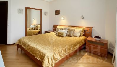 3-комн.кв., 100 м², этаж 9