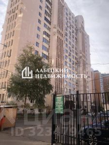 3-комн.кв., 72 м², этаж 10 3-комн.кв., 72 м², этаж 10