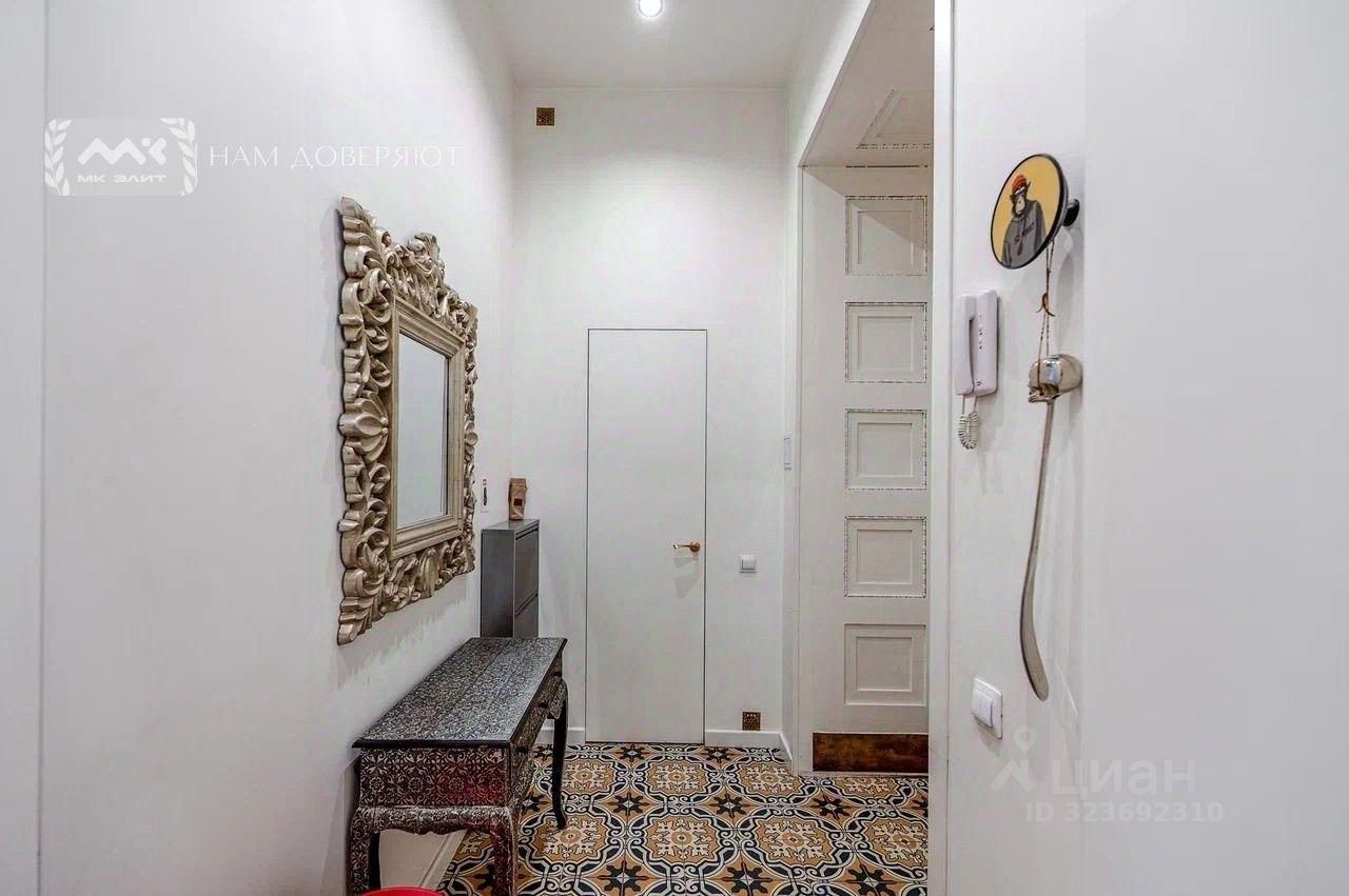 2-комн. кв., р-н Петроградский, Санкт-Петербург