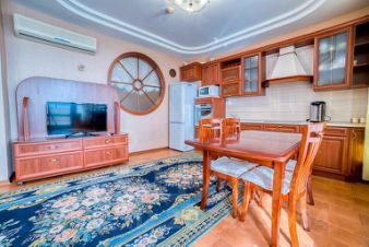 3-комн.апарт., 100 м², этаж 7