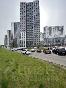 3-комн.кв., 95 м², этаж 14