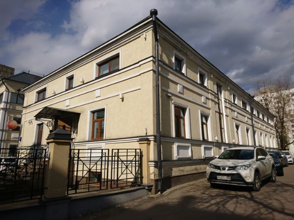Офисное здание в Большом Строченовском пер., 23Вс1
