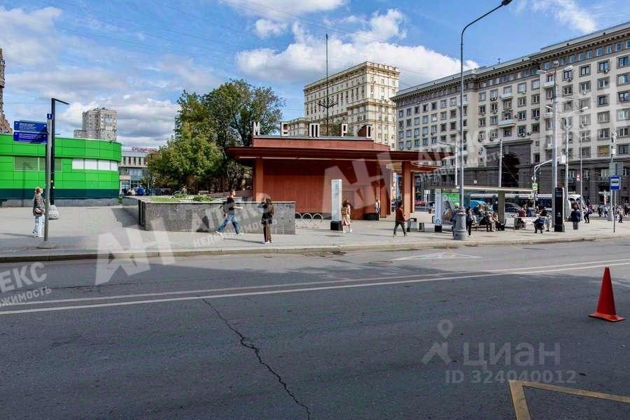 Торговая площадь (подвал), р-н Красносельский