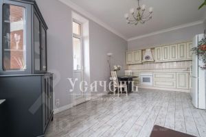 3-комн.кв., 77 м², этаж 6