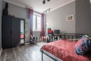 3-комн.кв., 77 м², этаж 6