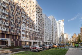 3-комн.кв., 77 м², этаж 2