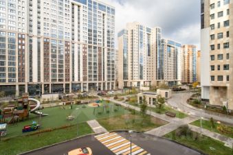 3-комн.кв., 77 м², этаж 2