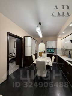 2-комн.кв., 68 м², этаж 8 2-комн.кв., 68 м², этаж 8