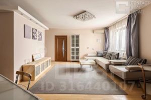 3-комн.кв., 82 м², этаж 12 3-комн.кв., 82 м², этаж 12