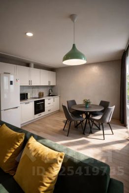 1-комн. кв 42 м2, 2/10 эт