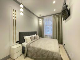 3-комн. кв 73 м2, 1/1 эт