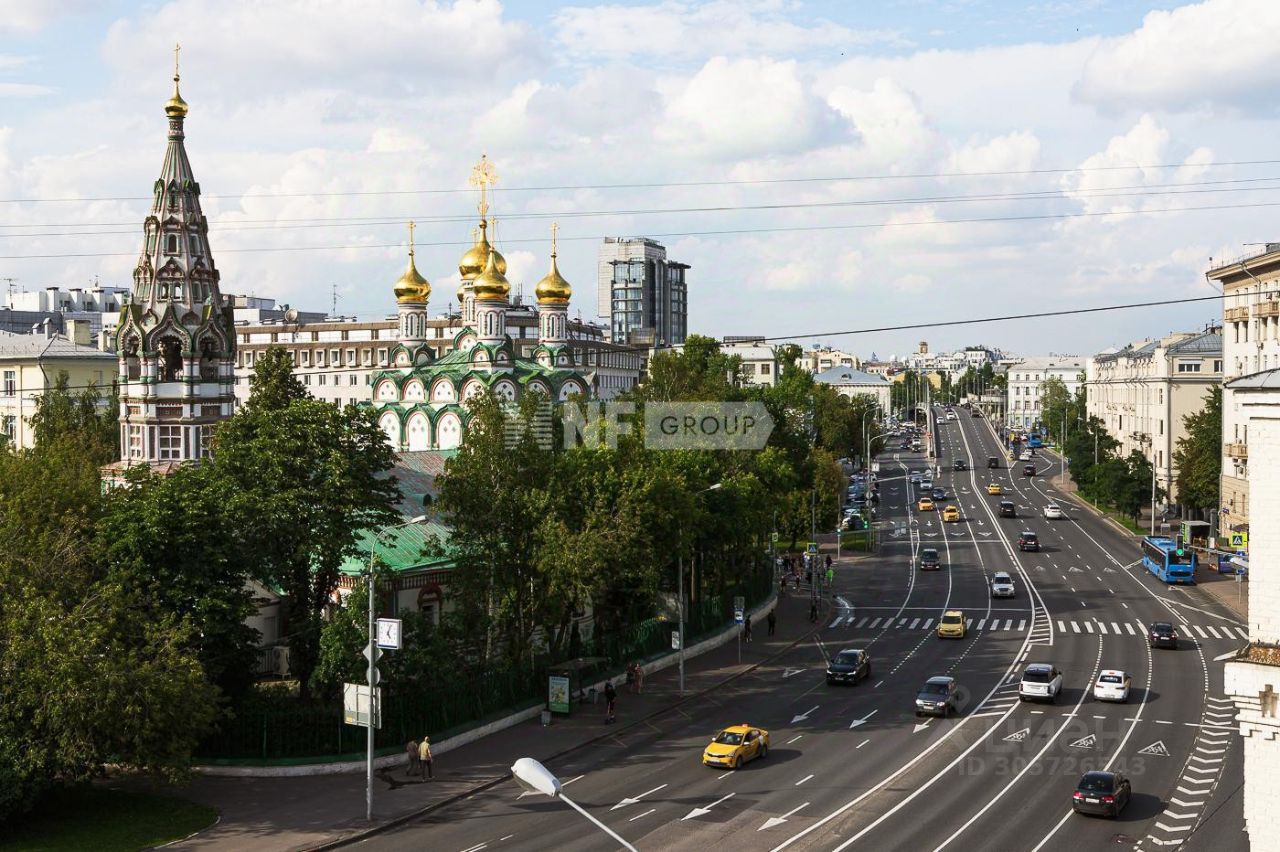 3-комн. кв., р-н Хамовники, Москва