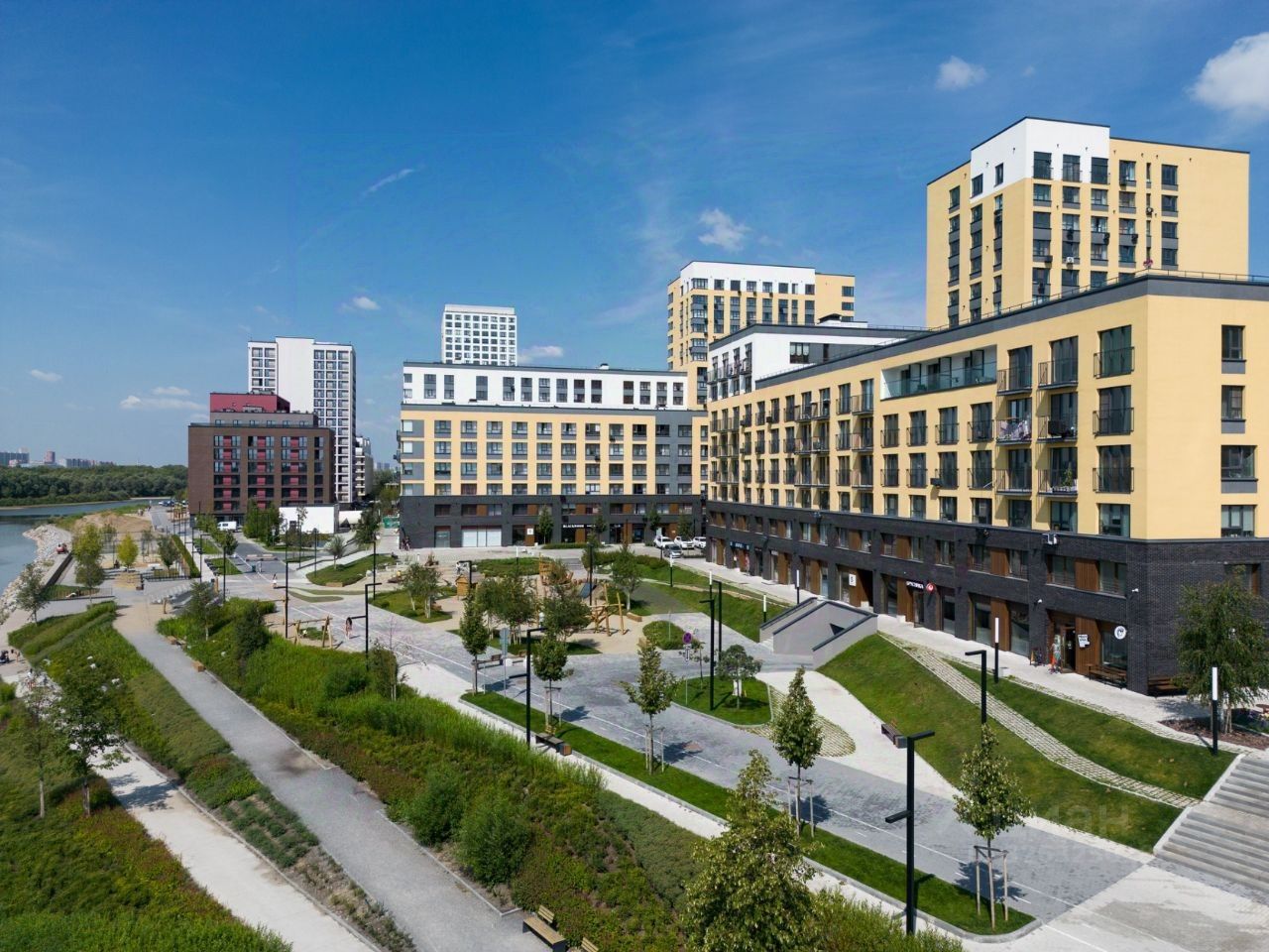 3-комн.кв., 90,5 м², 4/8 этаж