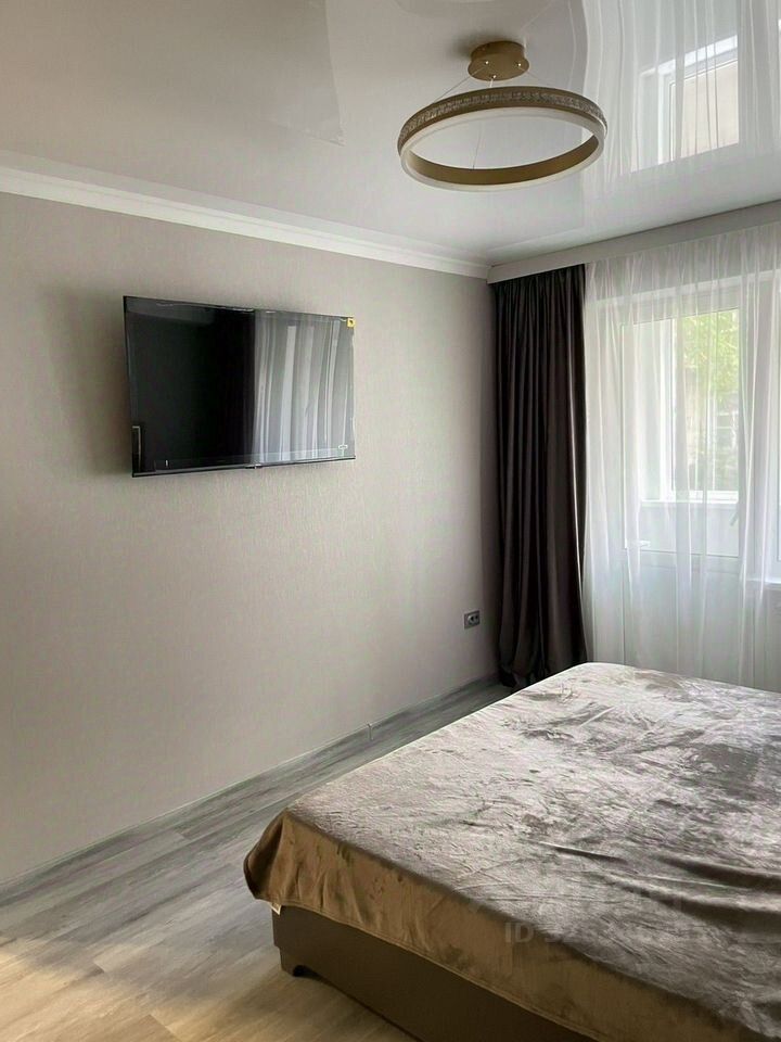 1-к кв. Ставропольский край, Ессентуки Кисловодская ул., 30Ак6 (36.0 м²)