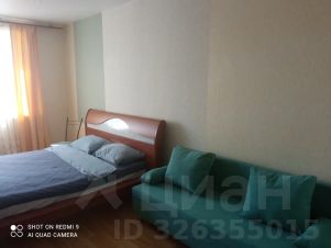 1-комн. кв 40 м2, 8/17 эт