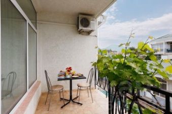 1-комн. кв 45 м2, 1/2 эт