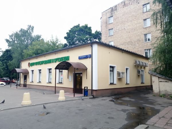 Отдельно стоящее здание на ул. Никитинская, 13А