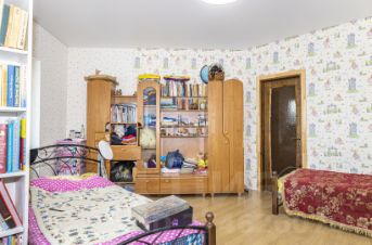 3-комн.кв., 130 м², этаж 7