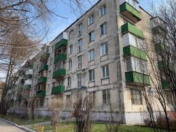 2-комн.кв., 44 м², этаж 1